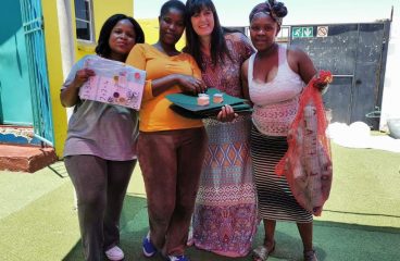 1024px_768_ECD-teachers-with-toys